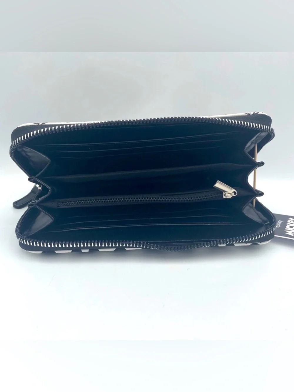 Disney Mickey Mouse Black and White Zipper Wallet NWT